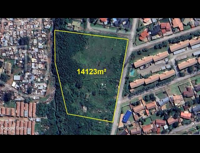 LAND FOR SALE IN LINDHAVEN